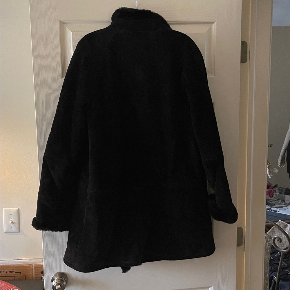 Gallery Black Leather(Suede)Button Front Winter Coat. Size M - Picture 7 of 10
